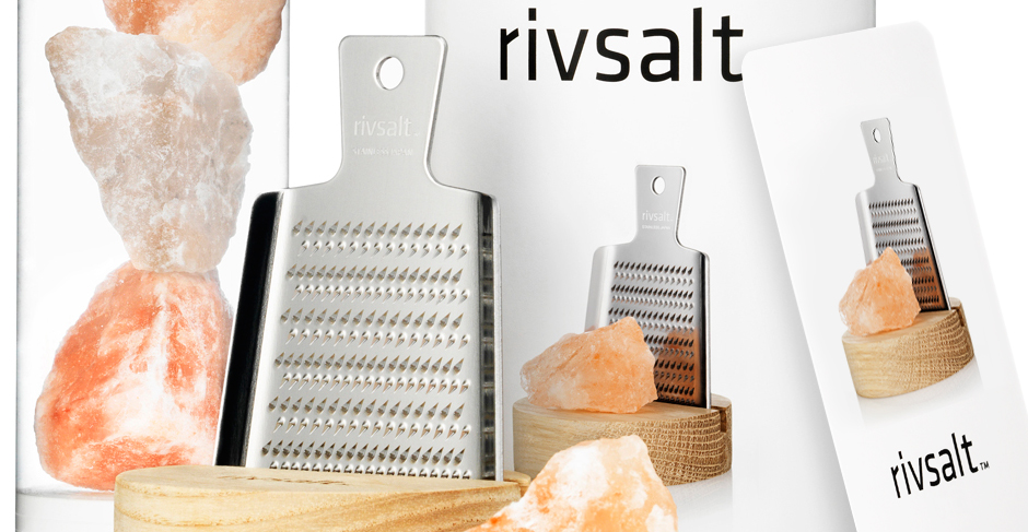 Rivsalt Kitchen, saltrock with a grater by adentity with packaging